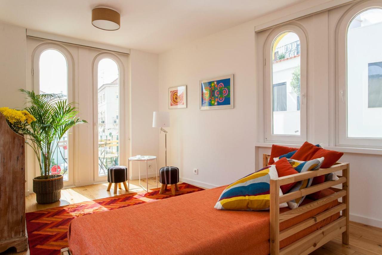 Apartament Lisbon Sea Side Chalet Paço de Arcos Zewnętrze zdjęcie