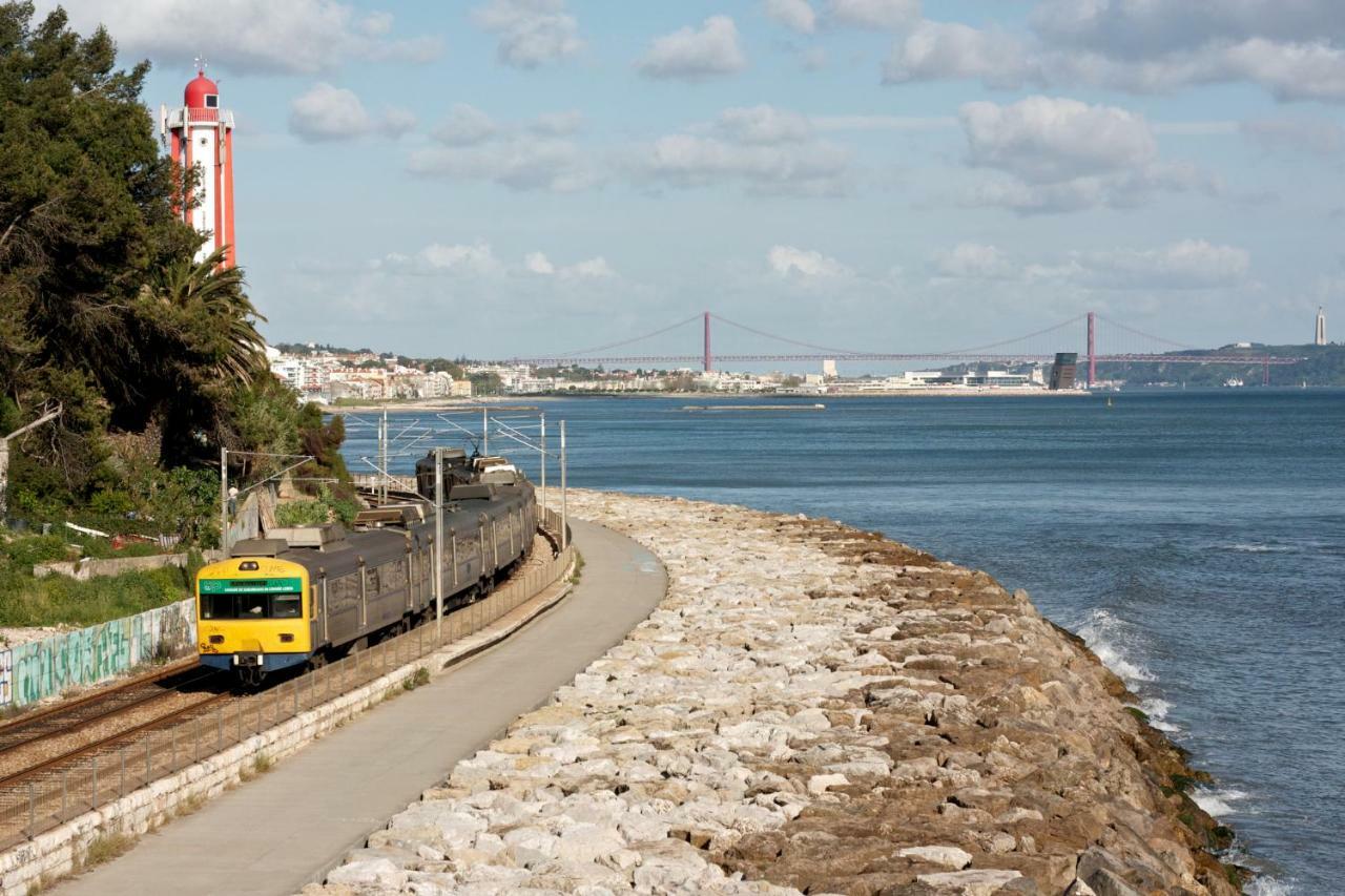Apartament Lisbon Sea Side Chalet Paço de Arcos Zewnętrze zdjęcie